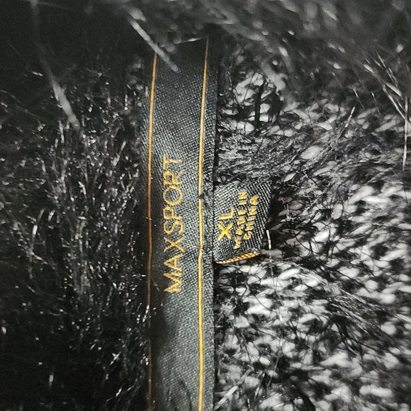 Luxury Maxsport Sweater Coat - Picture 2 of 3